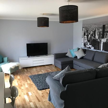 Flat Five, 212 Eaglesham Road, East Kilbride, Glasgow Buitenkant foto