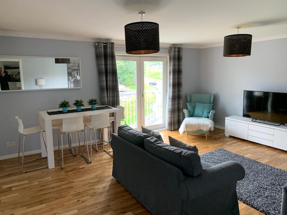 Flat Five, 212 Eaglesham Road, East Kilbride, Glasgow Buitenkant foto