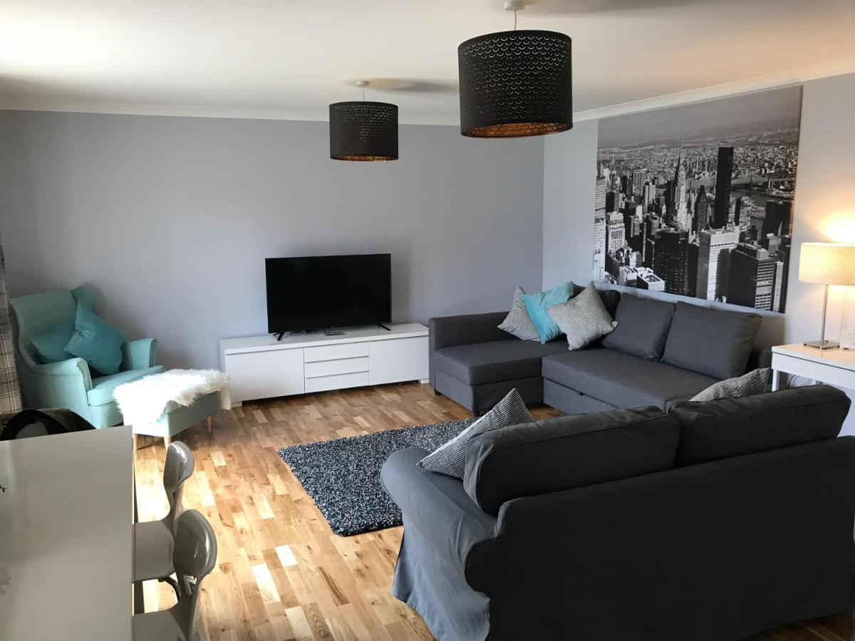 Flat Five, 212 Eaglesham Road, East Kilbride, Glasgow Buitenkant foto